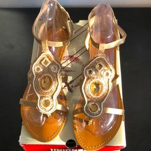 Unionbay Anita-U Gold Flat Sandals Sz 10M